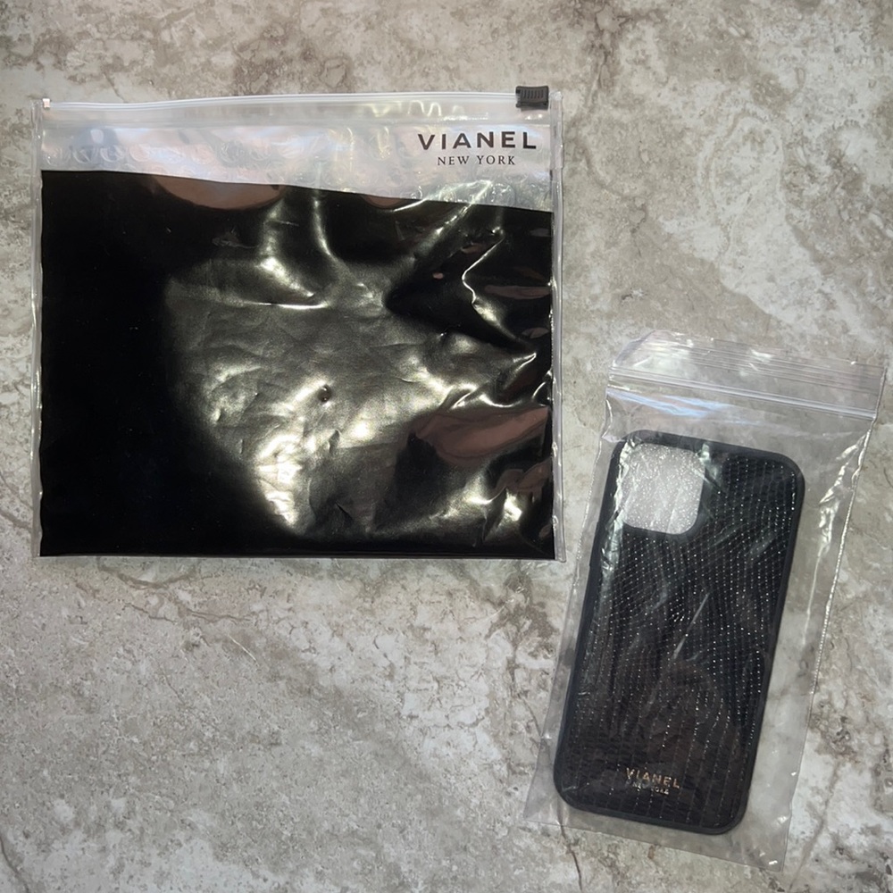 Vianel Black Lizard iPhone 12 Pro Flex Case